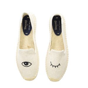 NWOT Soludos winking slipper